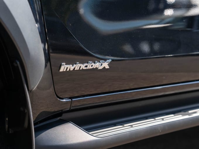 2025 Toyota Hi-lux