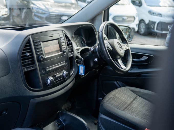 2025 Mercedes-benz Vito