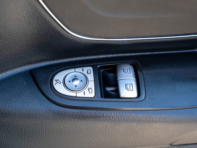 2025 Mercedes-benz Vito