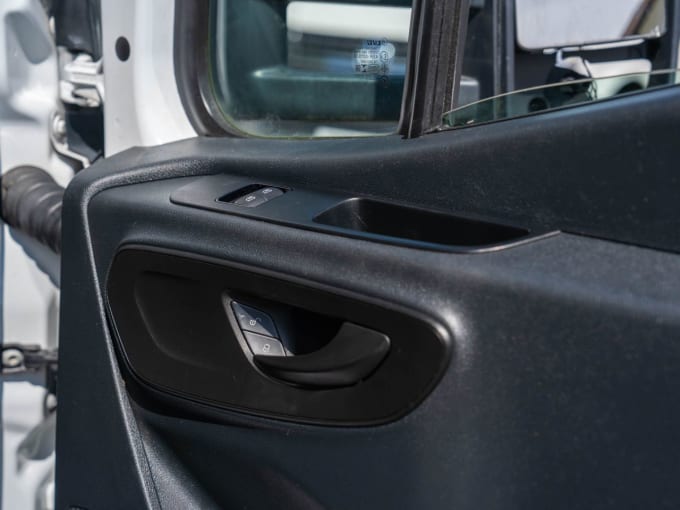 2025 Mercedes-benz Sprinter