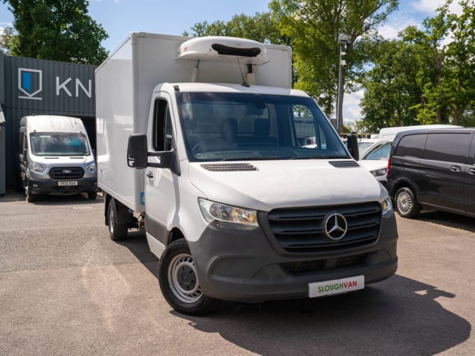 2025 Mercedes-benz Sprinter