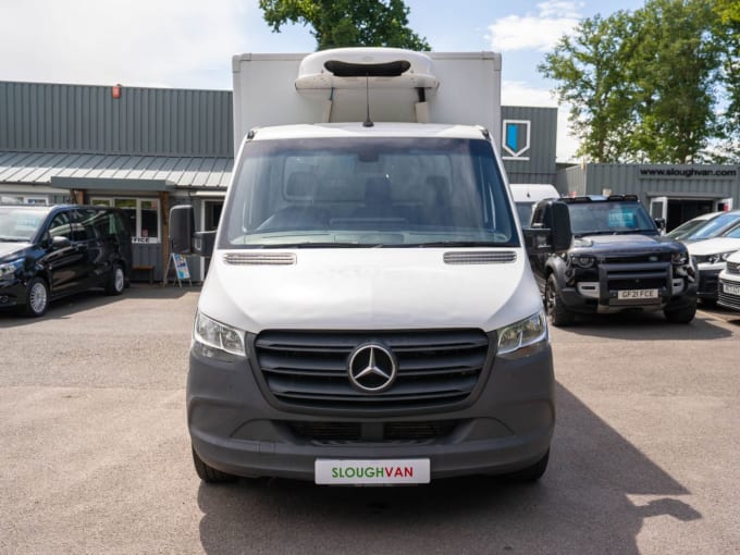 2025 Mercedes-benz Sprinter