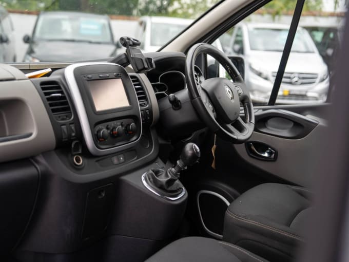 2025 Renault Trafic