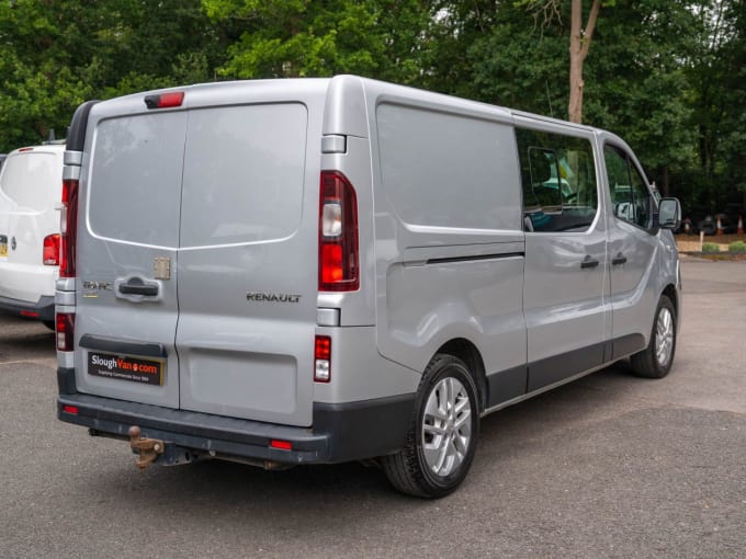 2025 Renault Trafic