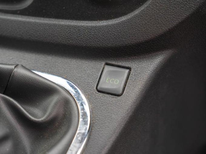 2025 Renault Trafic