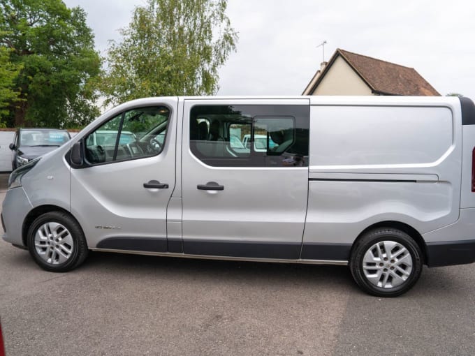 2025 Renault Trafic