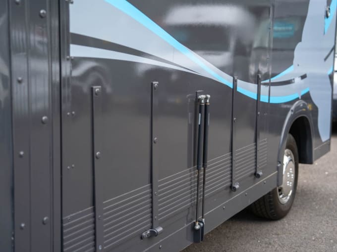 2025 Peugeot Boxer