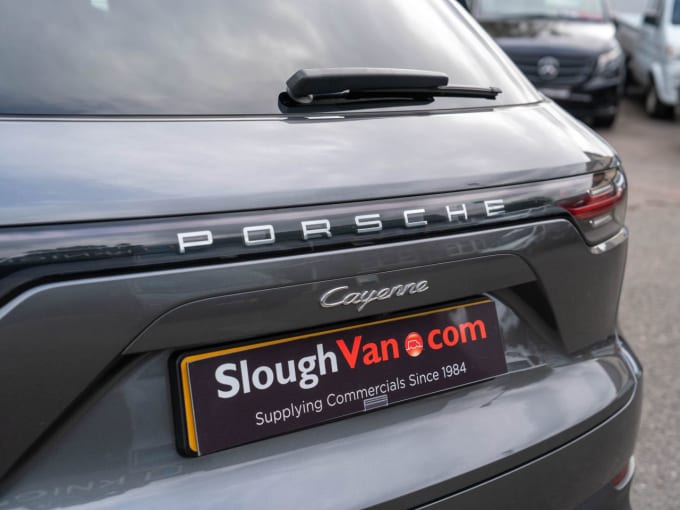 2025 Porsche Cayenne