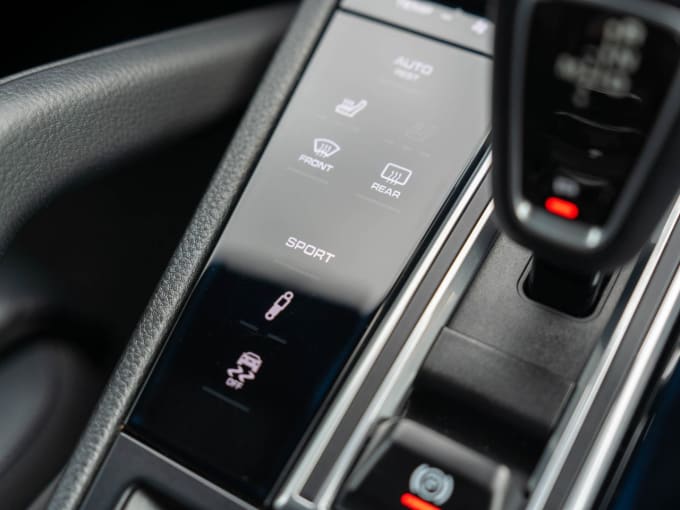 2025 Porsche Cayenne