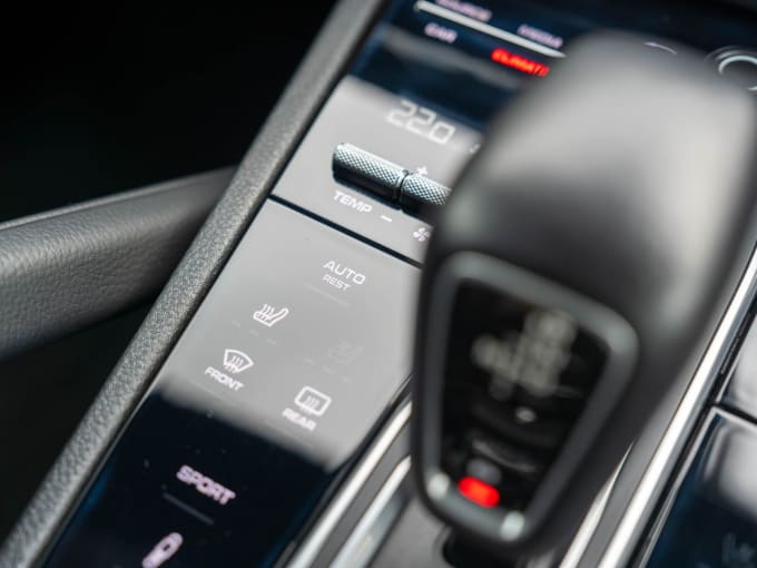 2025 Porsche Cayenne