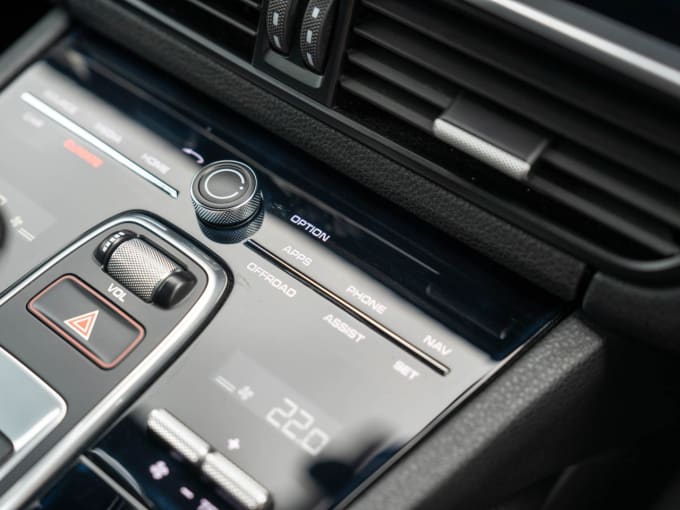 2025 Porsche Cayenne