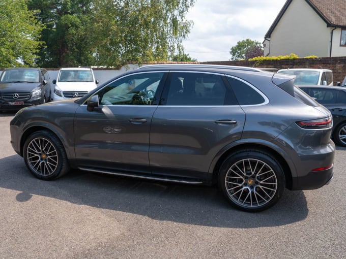 2025 Porsche Cayenne