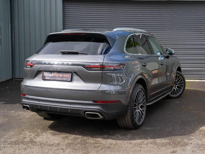 2025 Porsche Cayenne