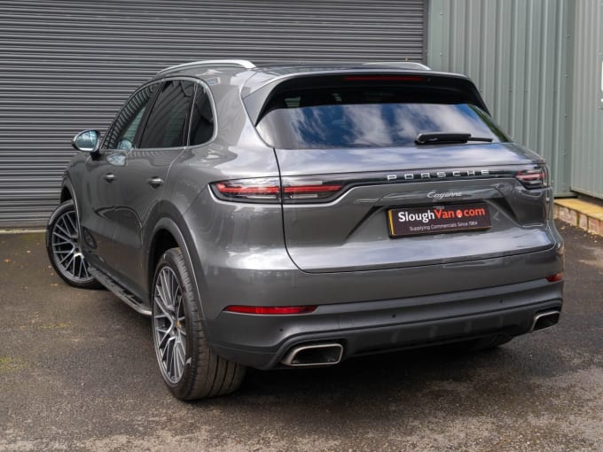 2025 Porsche Cayenne