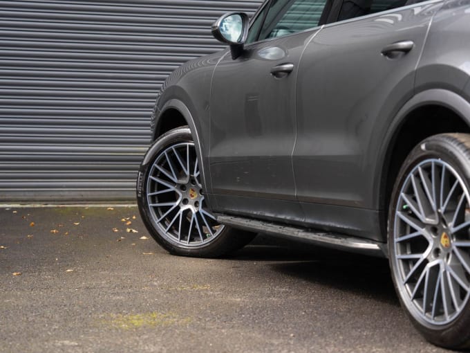 2025 Porsche Cayenne