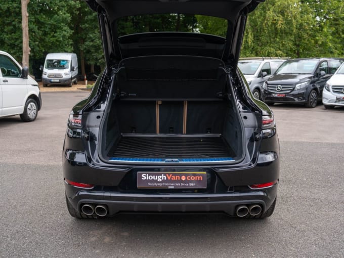 2025 Porsche Cayenne