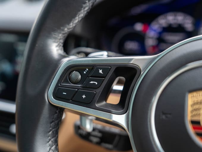 2025 Porsche Cayenne