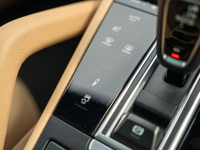2025 Porsche Cayenne