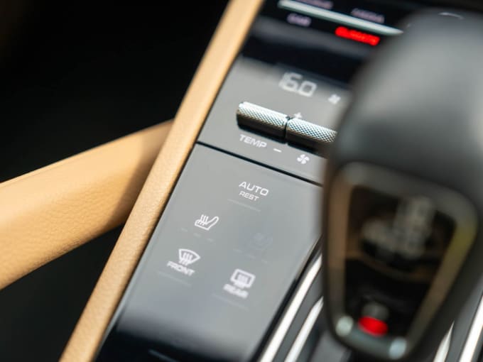 2025 Porsche Cayenne