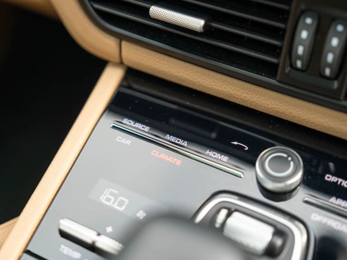 2025 Porsche Cayenne