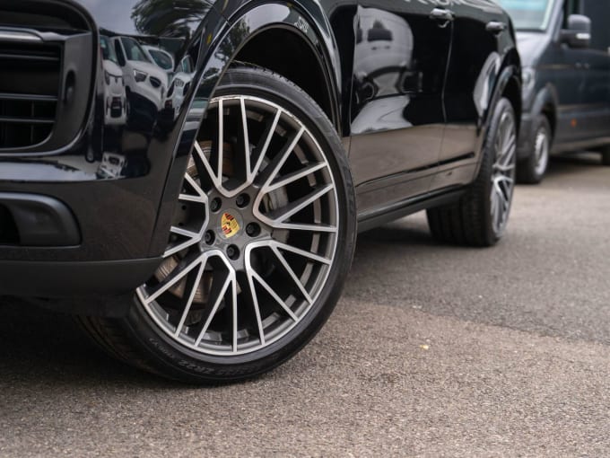 2025 Porsche Cayenne
