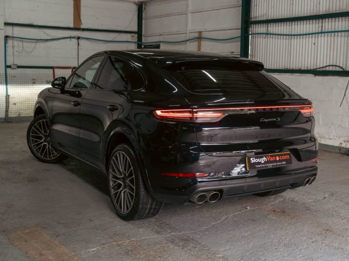 2025 Porsche Cayenne