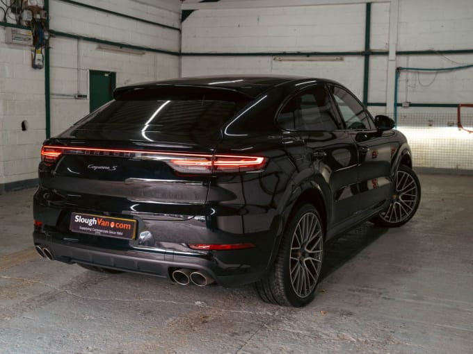 2025 Porsche Cayenne