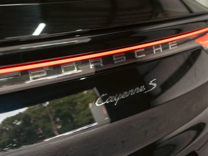 2025 Porsche Cayenne