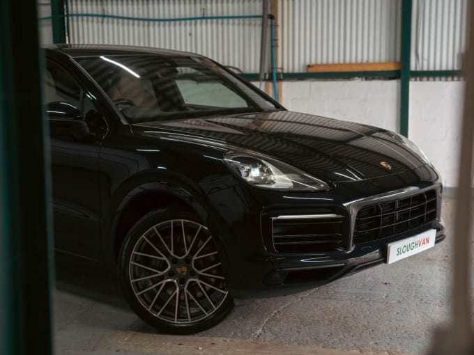2025 Porsche Cayenne