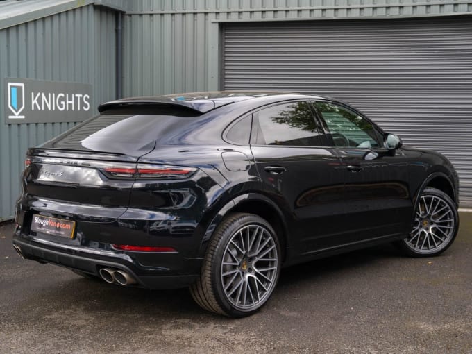 2025 Porsche Cayenne