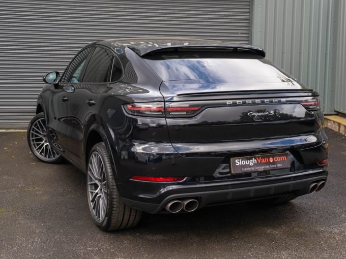 2025 Porsche Cayenne