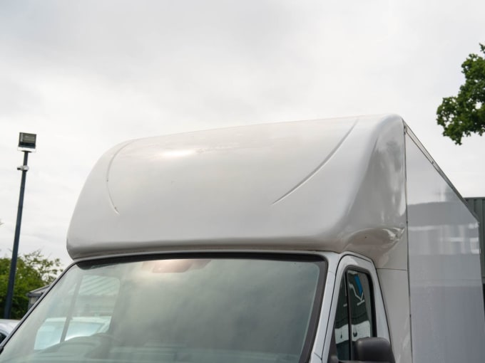 2025 Renault Master