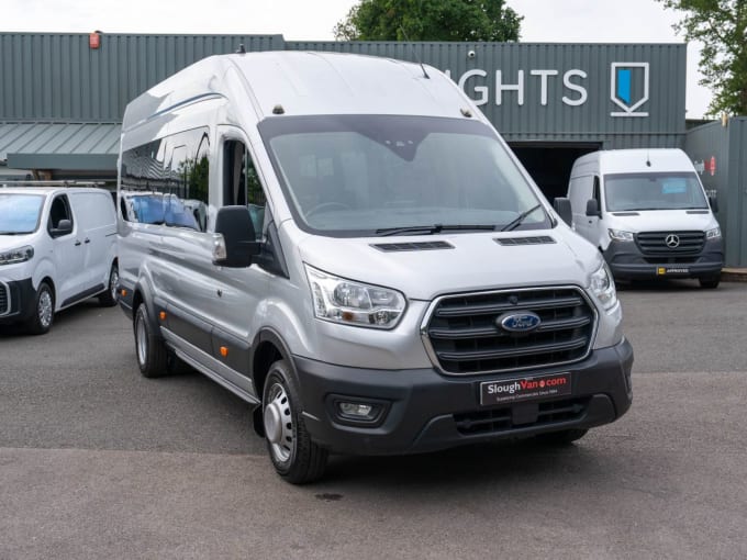 2025 Ford Transit