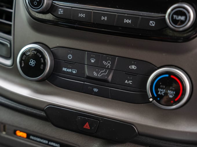 2025 Ford Transit