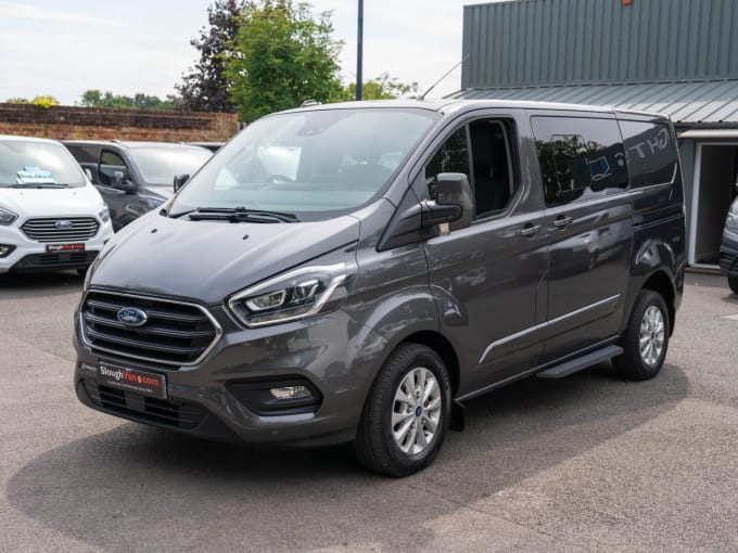 2025 Ford Transit Custom