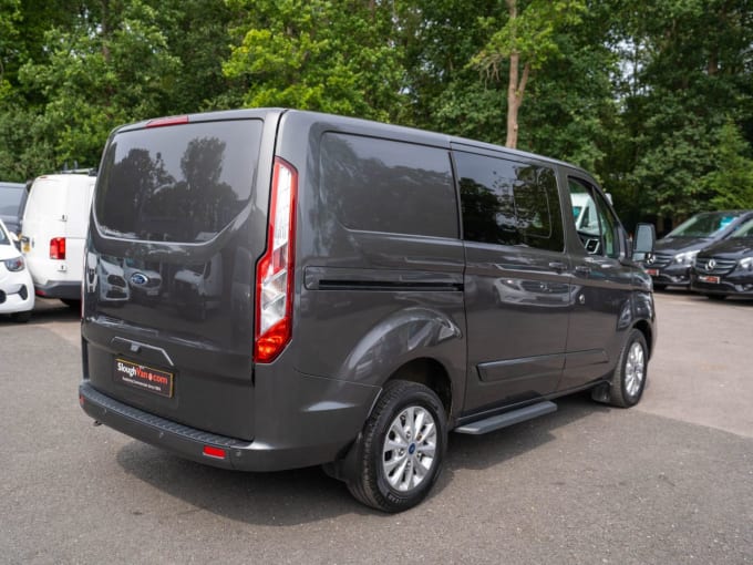 2025 Ford Transit Custom