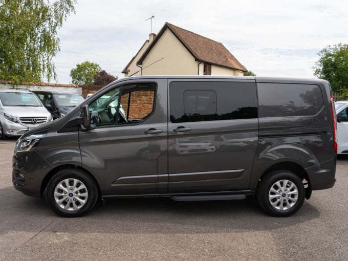 2025 Ford Transit Custom