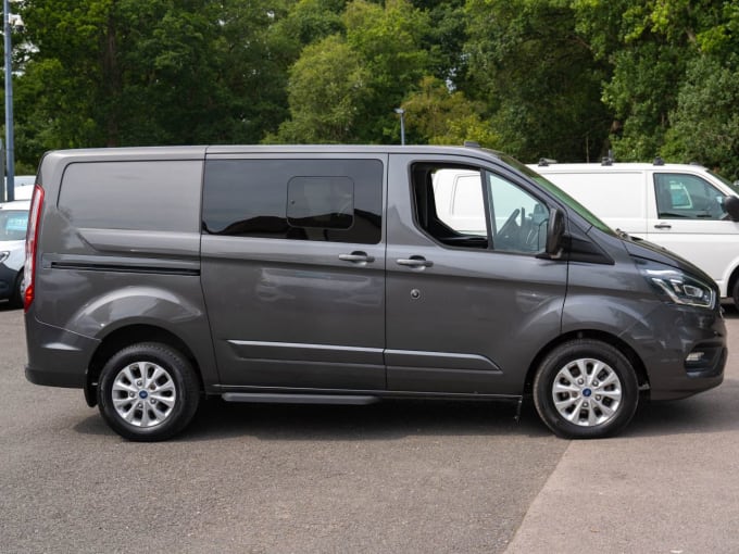 2025 Ford Transit Custom
