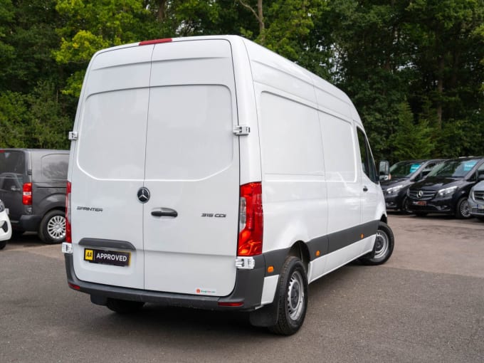 2025 Mercedes-benz Sprinter
