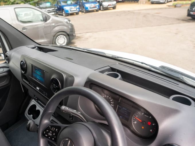 2025 Mercedes-benz Sprinter