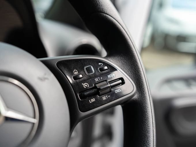 2025 Mercedes-benz Sprinter