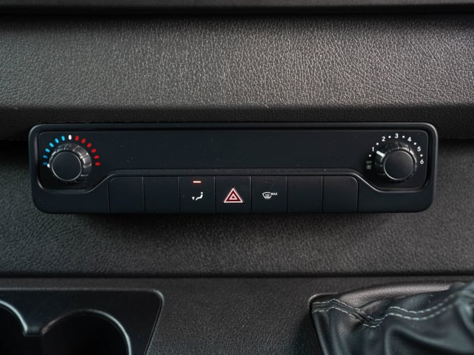 2025 Mercedes-benz Sprinter