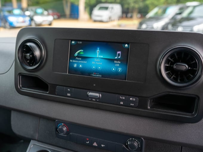 2025 Mercedes-benz Sprinter