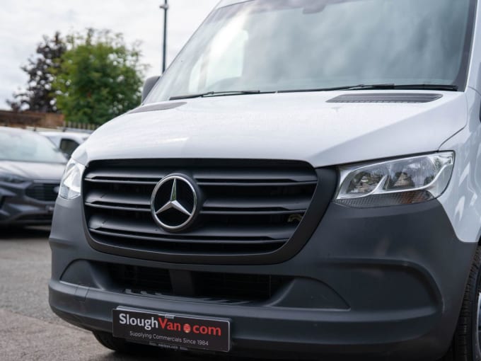 2025 Mercedes-benz Sprinter