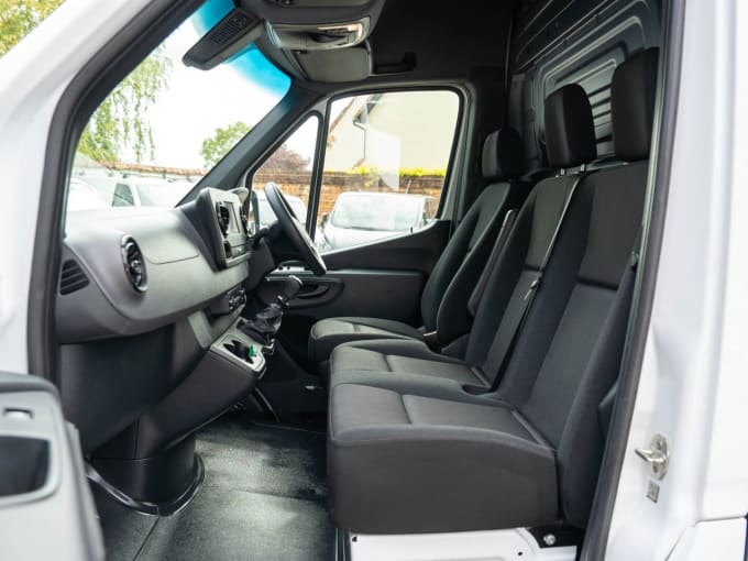 2025 Mercedes-benz Sprinter