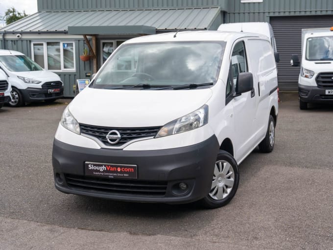 2025 Nissan Nv200