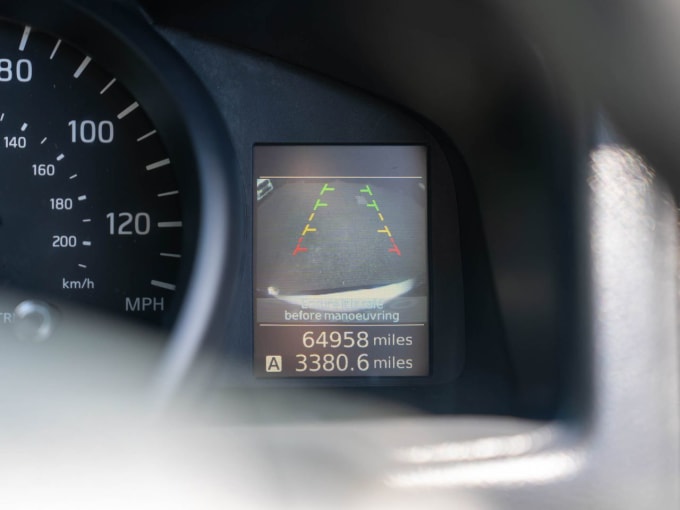 2025 Nissan Nv200