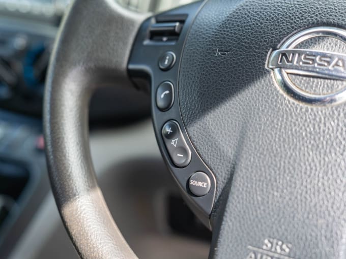 2025 Nissan Nv200