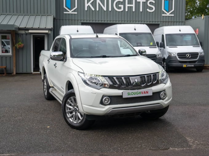 2025 Mitsubishi L200
