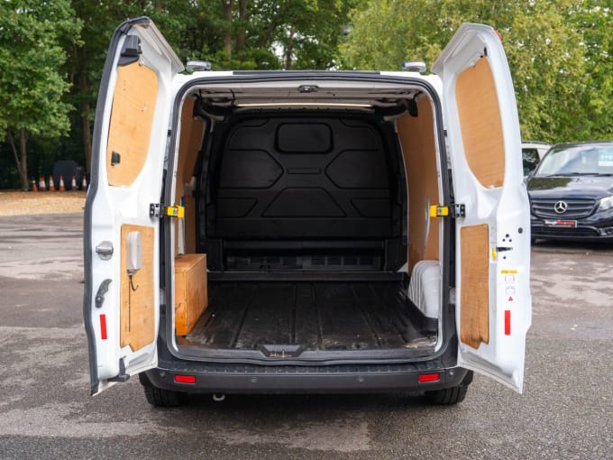 2022 Ford Transit Custom